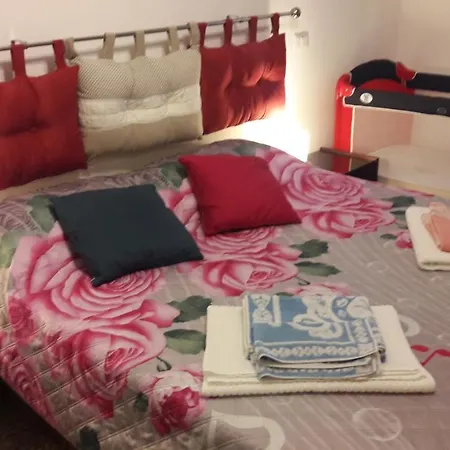 La Casa Di Vincenzo 3 Vicino Metro A E Centro Citta
